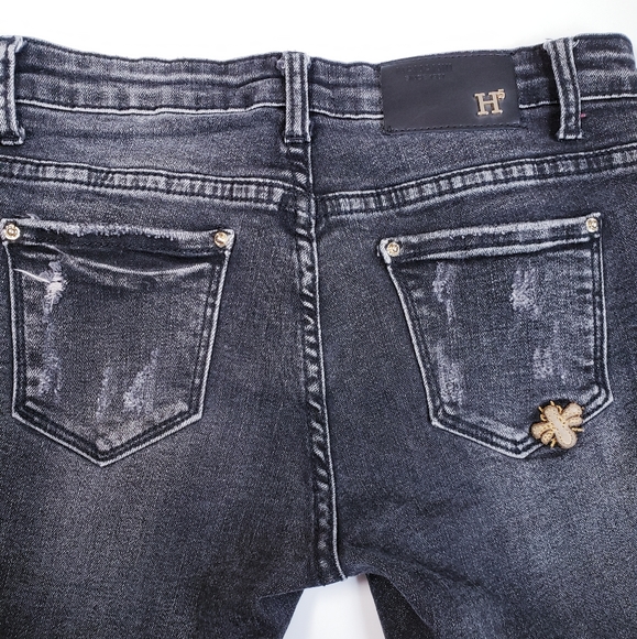 Black Distressed Skinny Jeans Size Medium - Picture 6 of 7